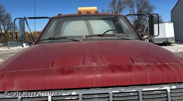 image for item DT0598 1992 Chevrolet Kodiak flatbed truck