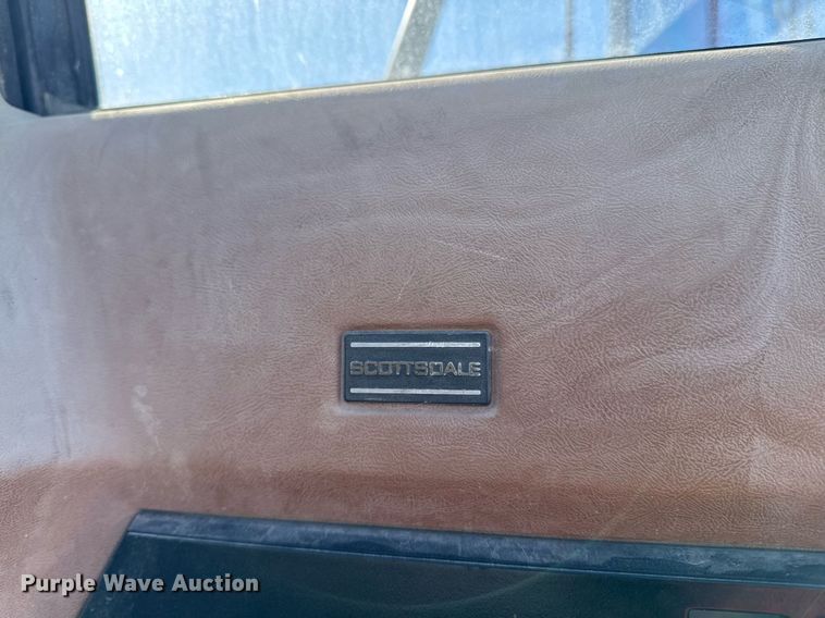 image for item DT0598 1992 Chevrolet Kodiak flatbed truck