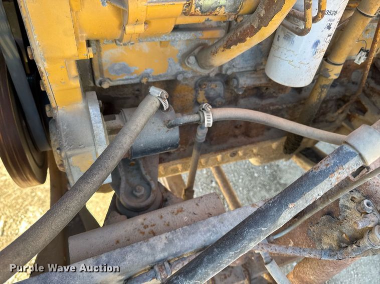 image for item DT0598 1992 Chevrolet Kodiak flatbed truck