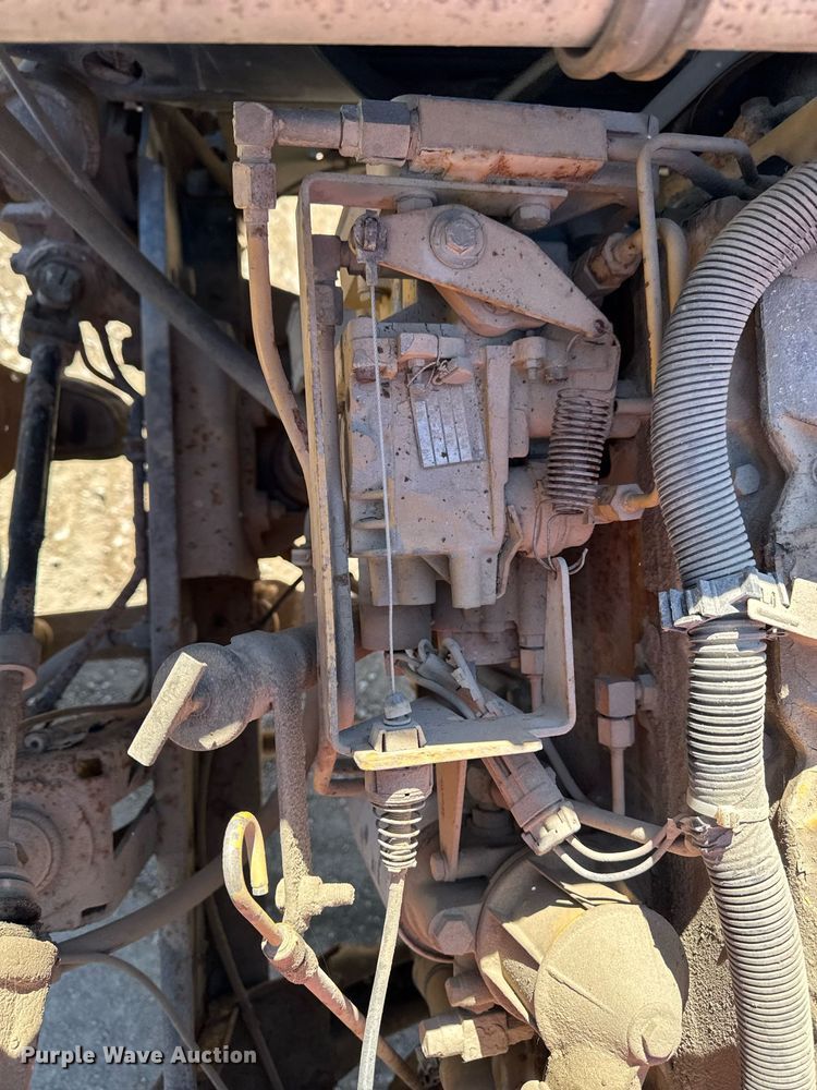 image for item DT0598 1992 Chevrolet Kodiak flatbed truck