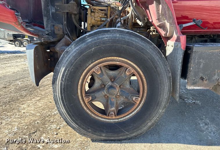 image for item DT0598 1992 Chevrolet Kodiak flatbed truck