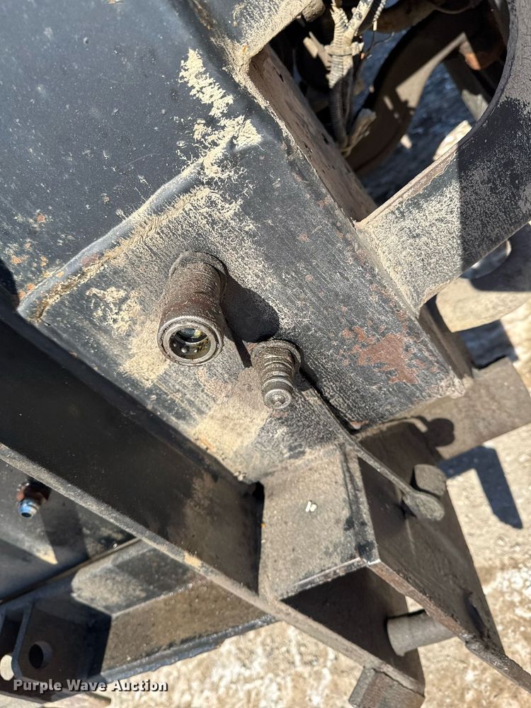 image for item DT0599 2011 Volvo VHD dump truck