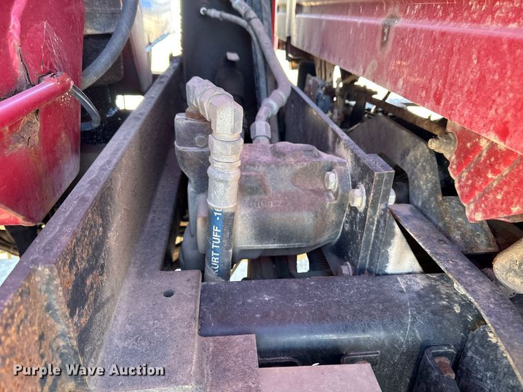 image for item DT0599 2011 Volvo VHD dump truck