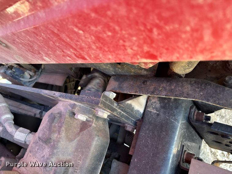 image for item DT0599 2011 Volvo VHD dump truck