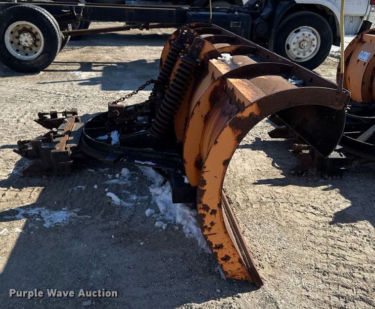 image for item DT0604 11' W snow plow