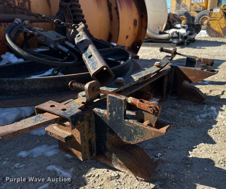 image for item DT0604 11' W snow plow