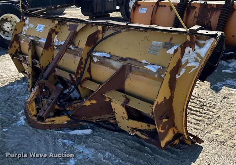 image for item DT0605 Flink PT459U snow plow