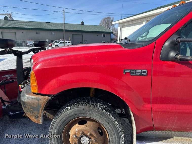 image for item DV0583 1999 Ford F450 Super Duty dump truck