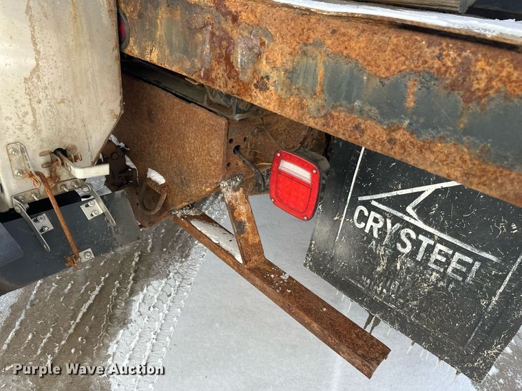 image for item DV0583 1999 Ford F450 Super Duty dump truck