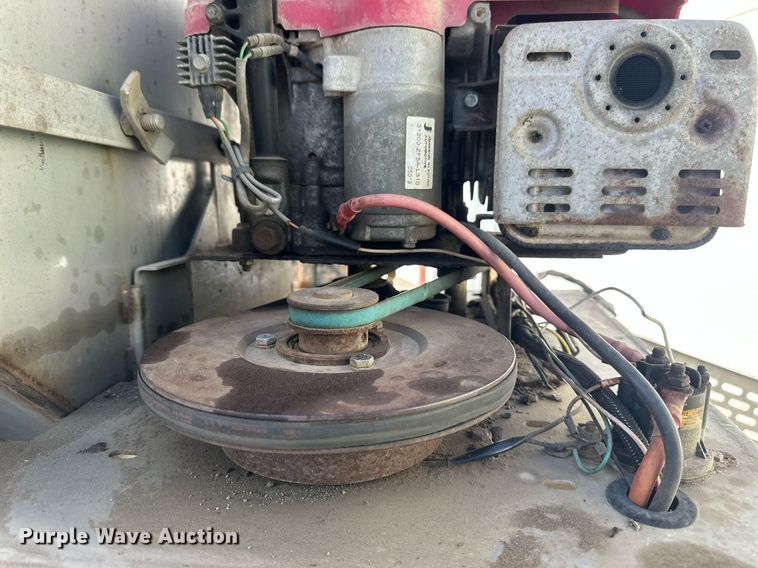 image for item DV0583 1999 Ford F450 Super Duty dump truck