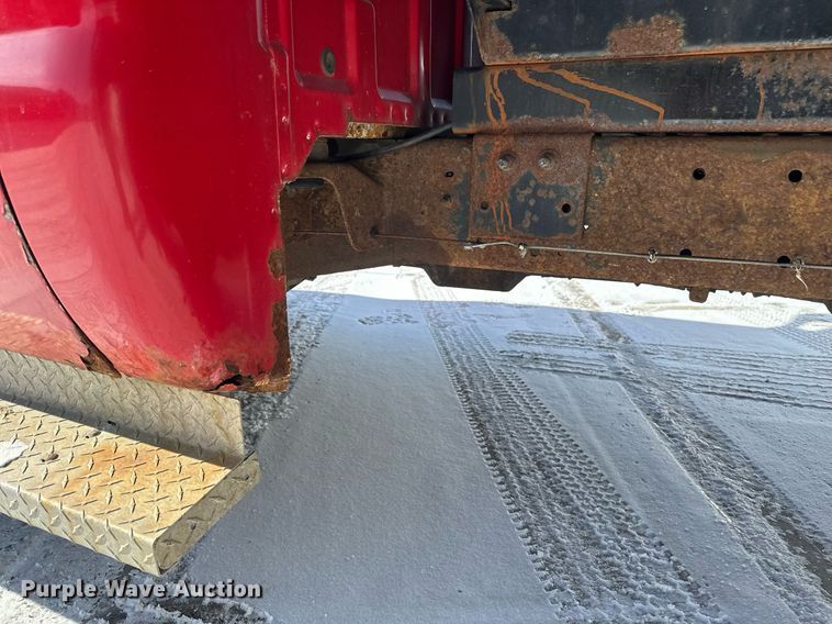 image for item DV0583 1999 Ford F450 Super Duty dump truck