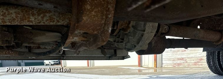 image for item DV0583 1999 Ford F450 Super Duty dump truck