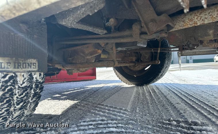 image for item DV0583 1999 Ford F450 Super Duty dump truck