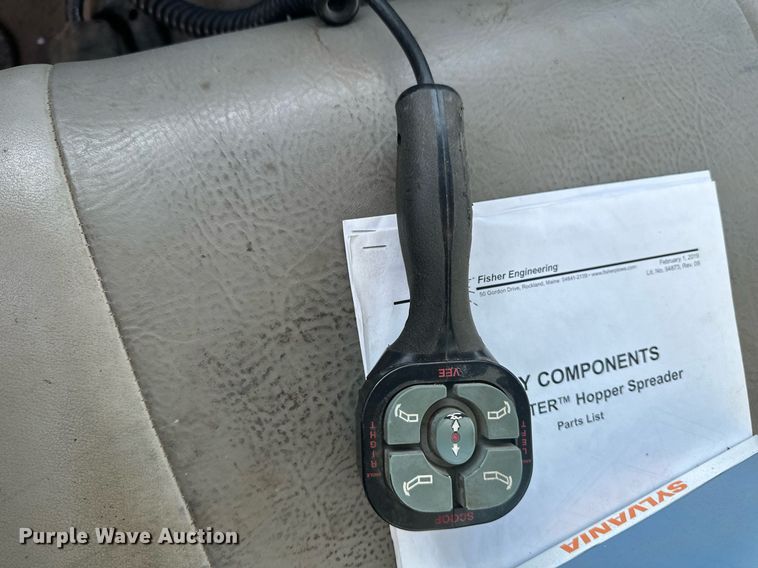 image for item DV0583 1999 Ford F450 Super Duty dump truck