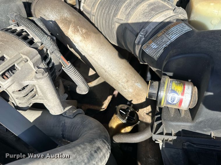 image for item DV0583 1999 Ford F450 Super Duty dump truck