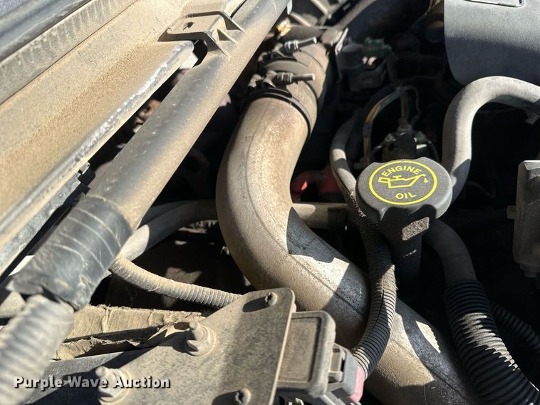 image for item DV0583 1999 Ford F450 Super Duty dump truck