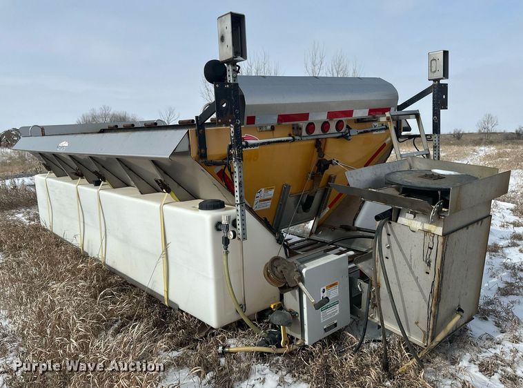 image for item DV0585 Henderson spreader