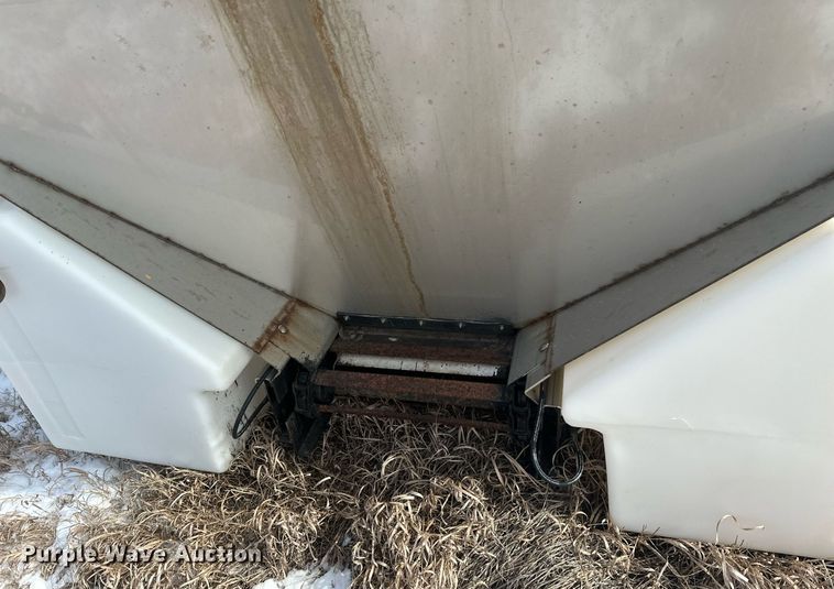 image for item DV0585 Henderson spreader