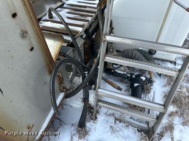 image for item DV0585 Henderson spreader