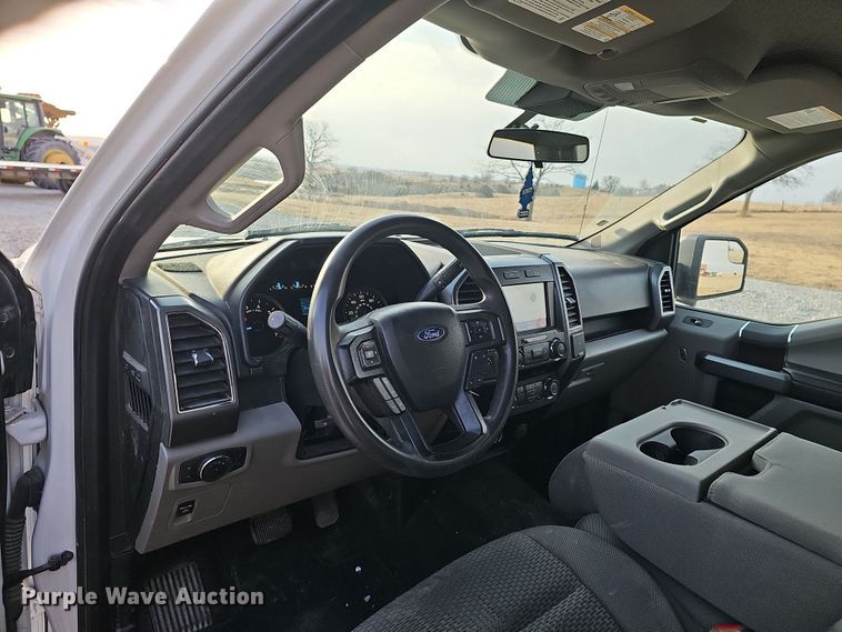 image for item DW3125 2020 Ford F150 SuperCrew pickup truck