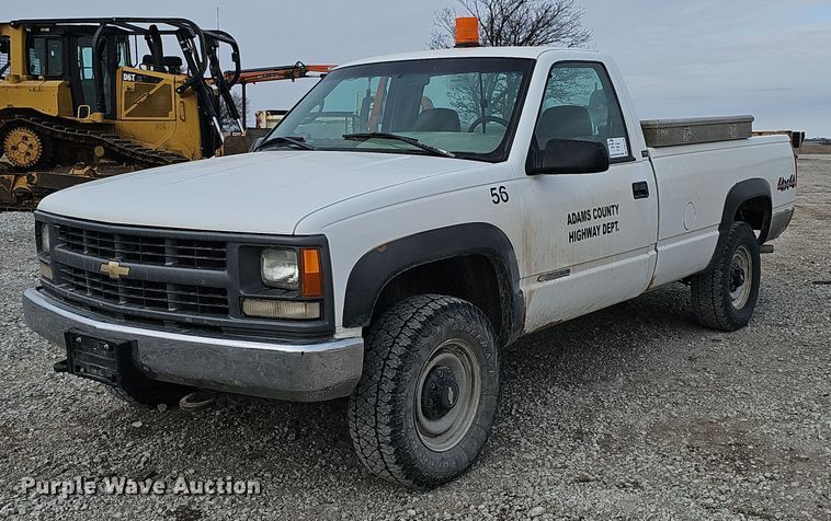 image for item DW3126 1996 Chevrolet K2500 Cheyenne pickup truck