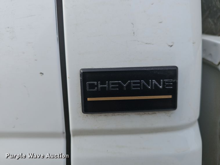 image for item DW3126 1996 Chevrolet K2500 Cheyenne pickup truck