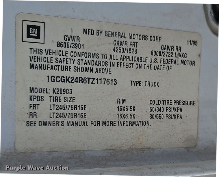 image for item DW3126 1996 Chevrolet K2500 Cheyenne pickup truck
