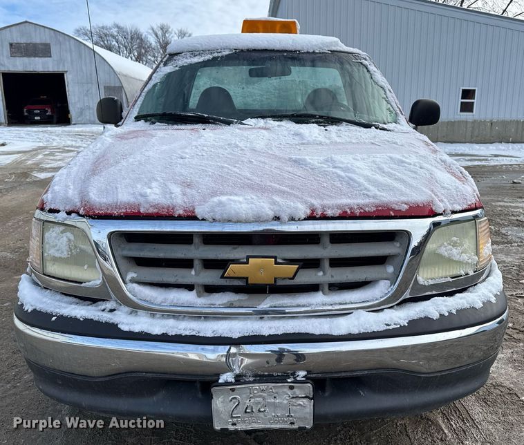 image for item EG7120 2002 Ford F150 pickup truck