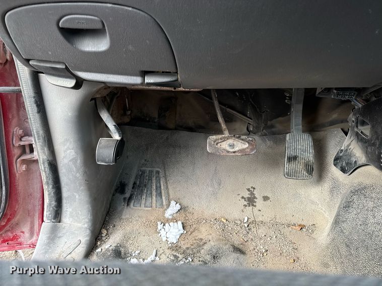 image for item EG7120 2002 Ford F150 pickup truck