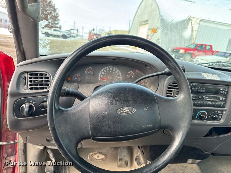 image for item EG7120 2002 Ford F150 pickup truck