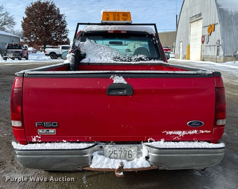 image for item EG7121 2002 Ford F150 pickup truck