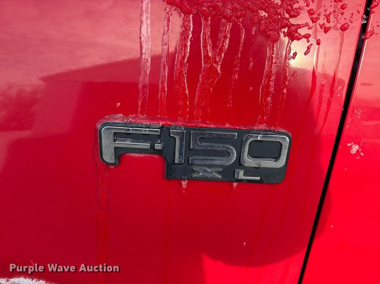 image for item EG7121 2002 Ford F150 pickup truck