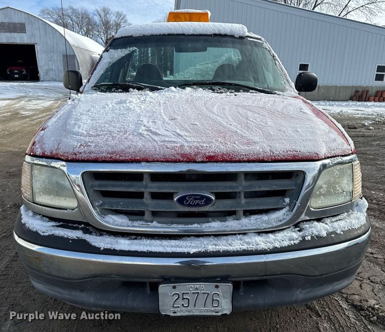 image for item EG7121 2002 Ford F150 pickup truck