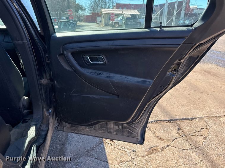 image for item EG7977 2013 Ford Taurus Police Interceptor 