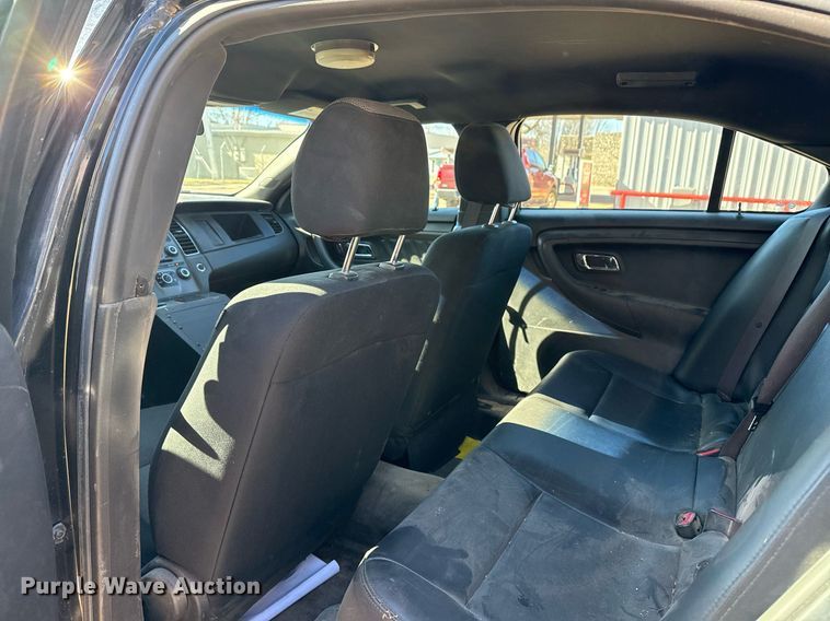 image for item EG7977 2013 Ford Taurus Police Interceptor 