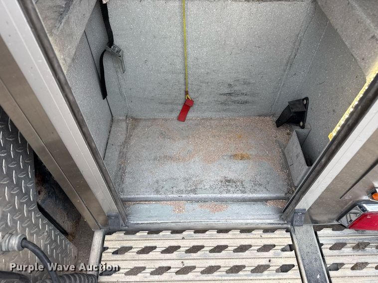 image for item EG8029 2008 Spartan pumper fire truck