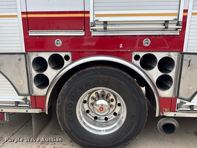 image for item EG8029 2008 Spartan pumper fire truck