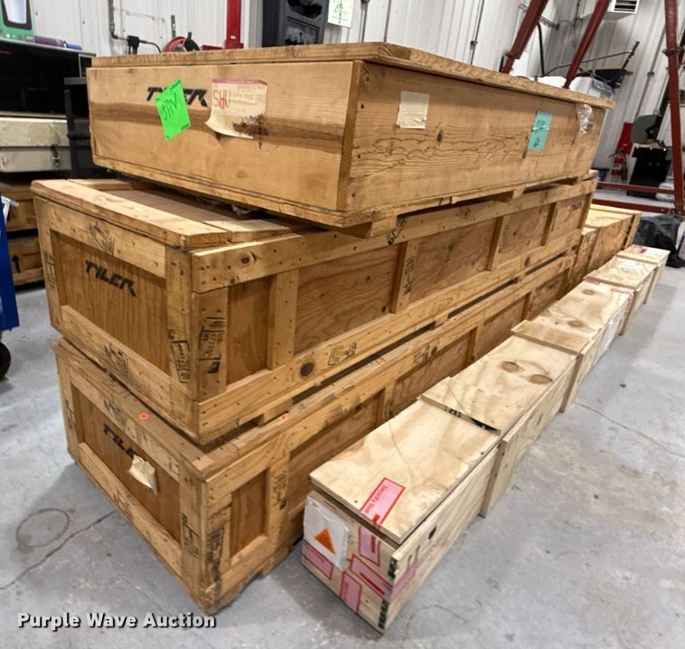 image for item EG8031 (6) wooden crates