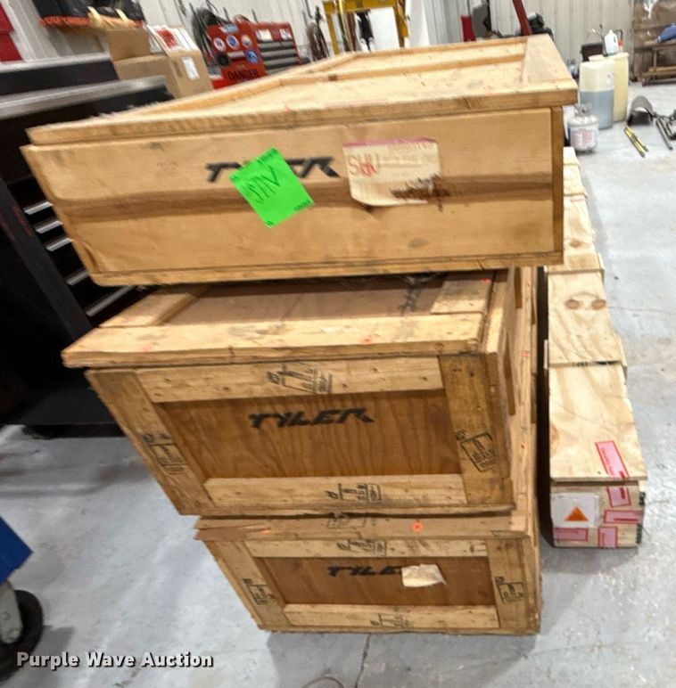 image for item EG8031 (6) wooden crates