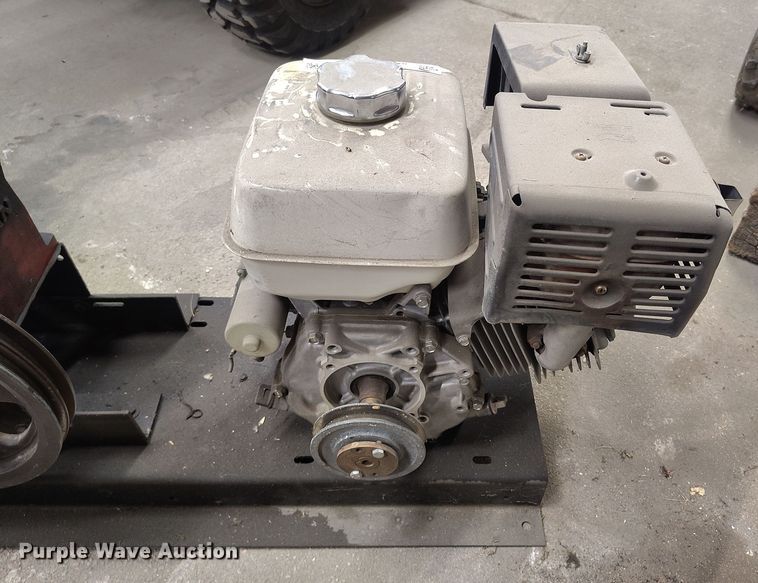 image for item EH0162 FMC Bean R-10 pump