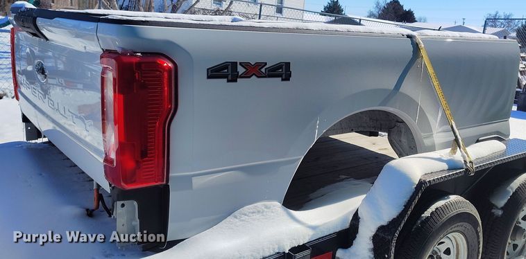 image for item EH0166 2024 Ford F250 pickup truck bed