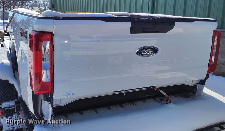 image for item EH0166 2024 Ford F250 pickup truck bed
