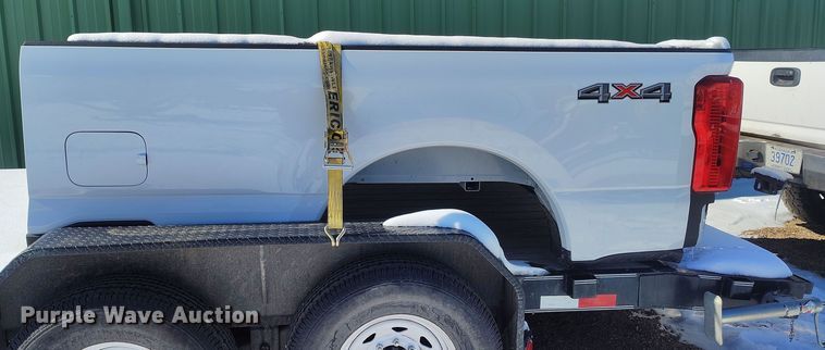 image for item EH0166 2024 Ford F250 pickup truck bed