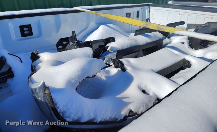 image for item EH0166 2024 Ford F250 pickup truck bed