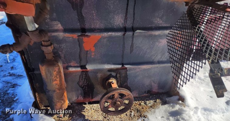 image for item EH0170 (2) FMC Bean sprayer tanks