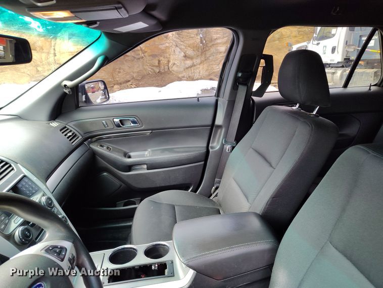 image for item EH0174 2015 Ford Explorer Police Interceptor SUV