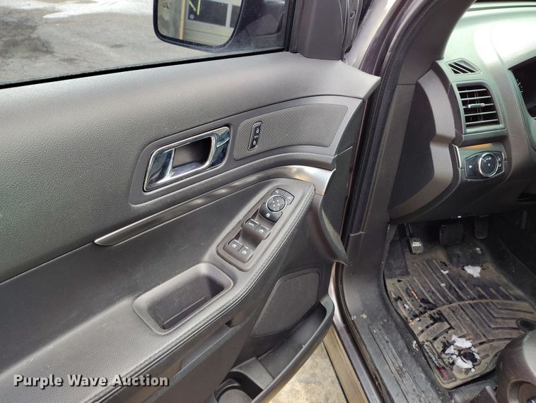 image for item EH0174 2015 Ford Explorer Police Interceptor SUV