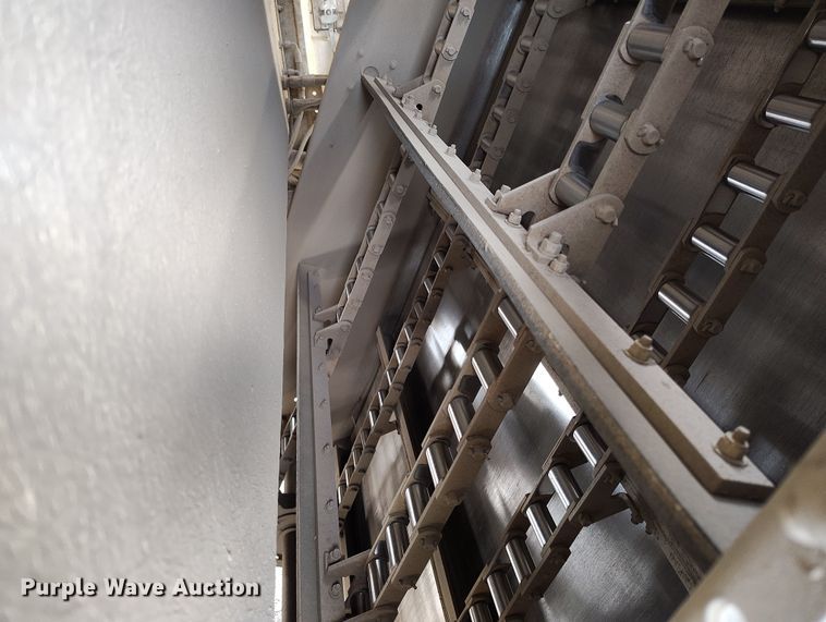 image for item EH0177 2007 Sterling SC8000 street sweeper truck