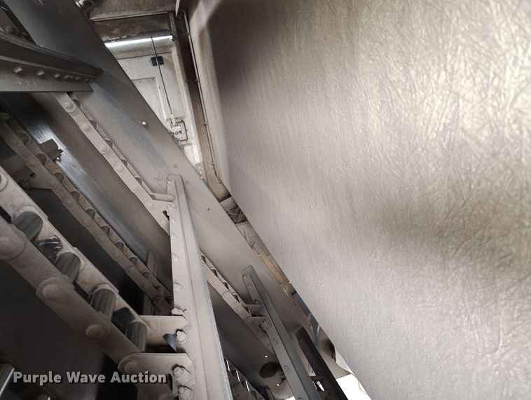 image for item EH0177 2007 Sterling SC8000 street sweeper truck