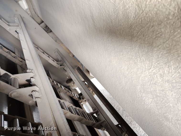 image for item EH0177 2007 Sterling SC8000 street sweeper truck